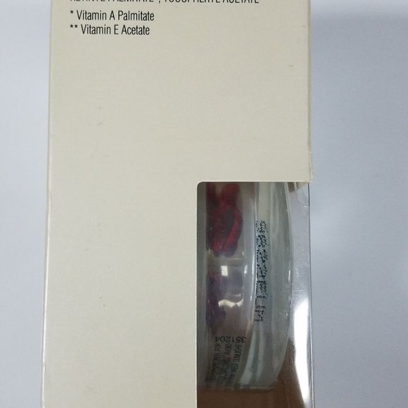 Ponds Aromatherapy Capsules - Picture 3 of 4